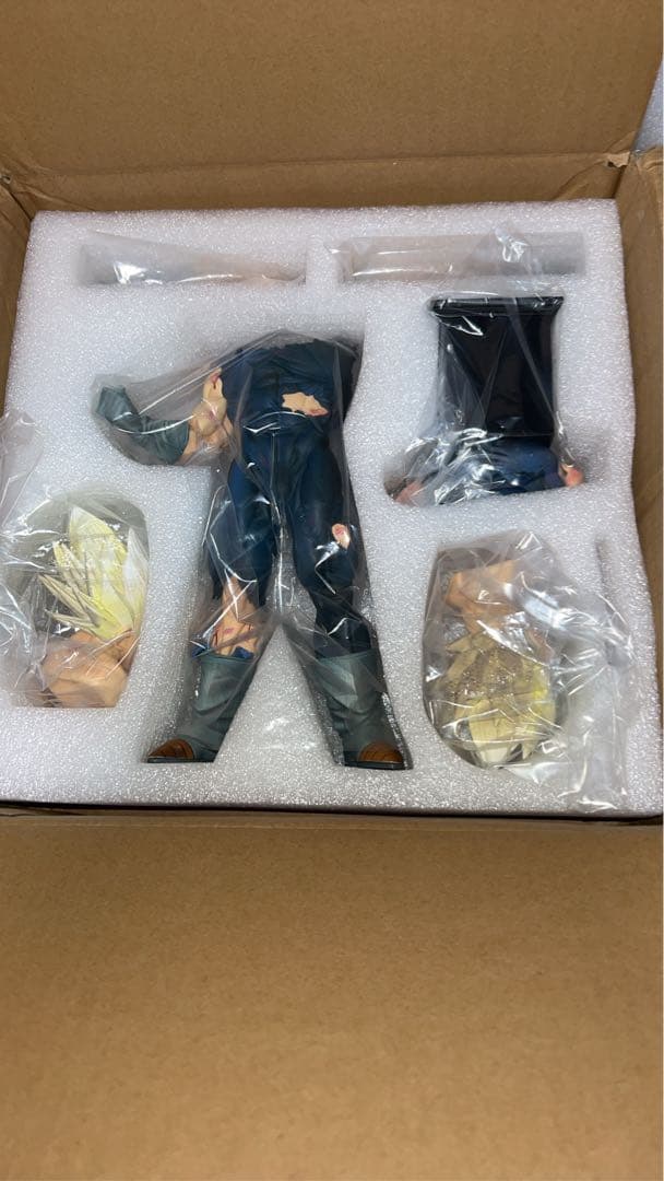 ガレージキット　ベジータ