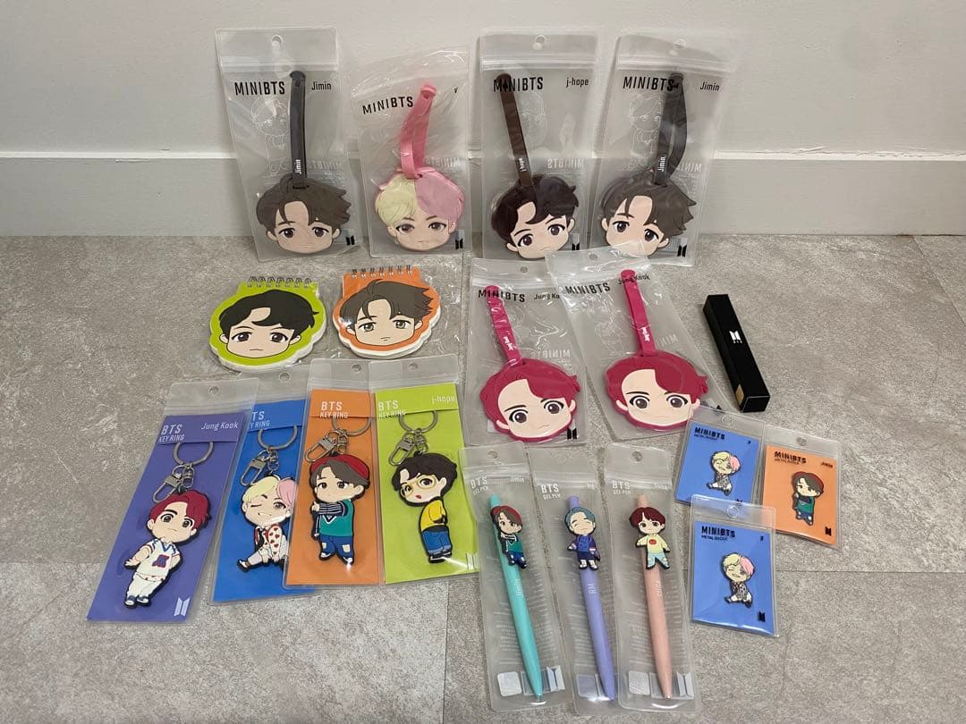 i*a様 BTS 公式グッズ まとめ売り