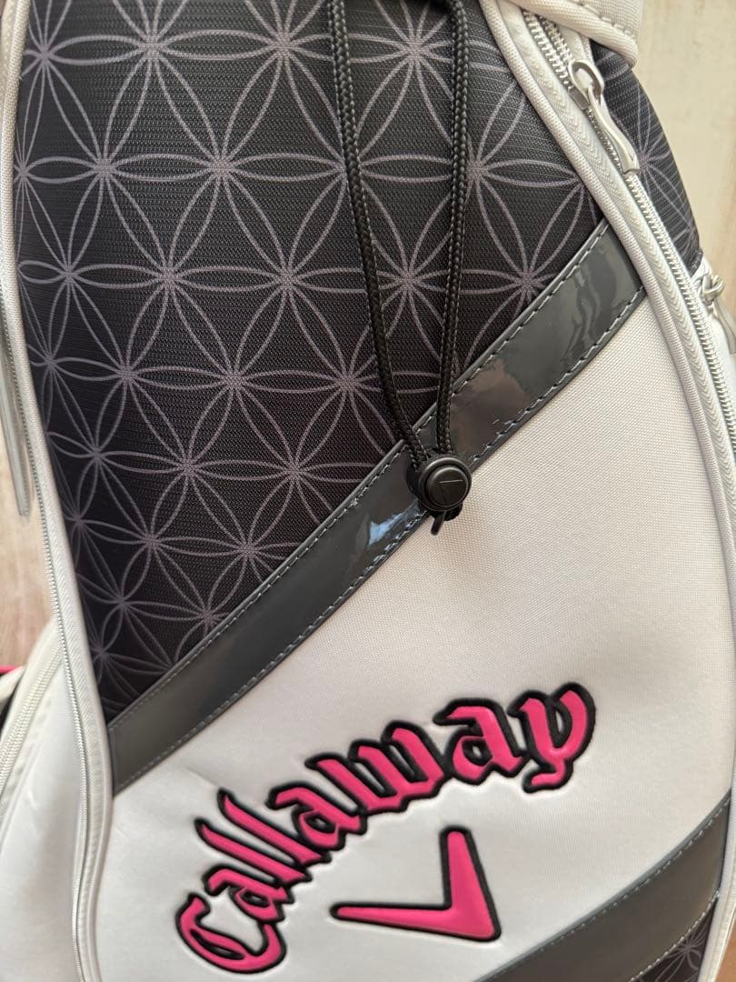 新品未使用Callaway キャディバッグ ネームプレート付きホワイトブラック