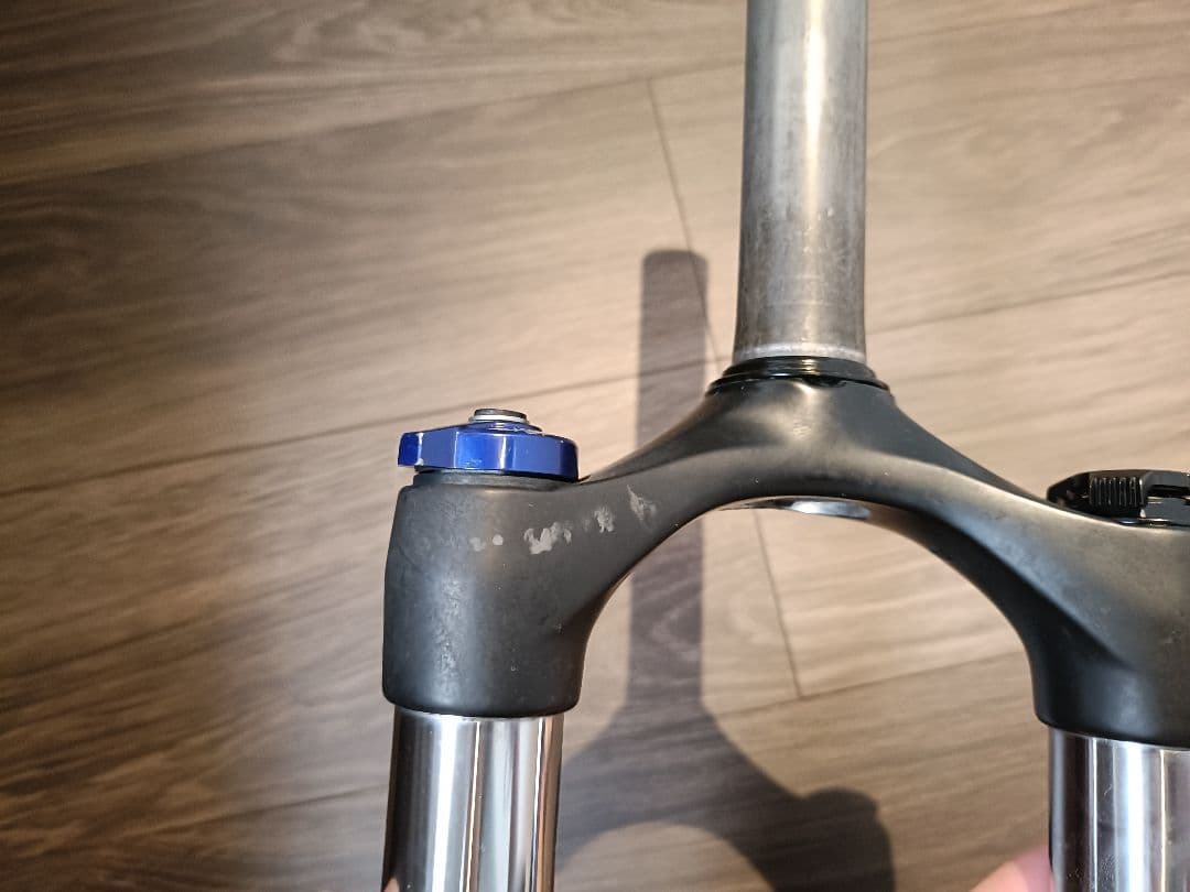 26インチ用　ROCKSHOX RECON SILVER TK 100mm