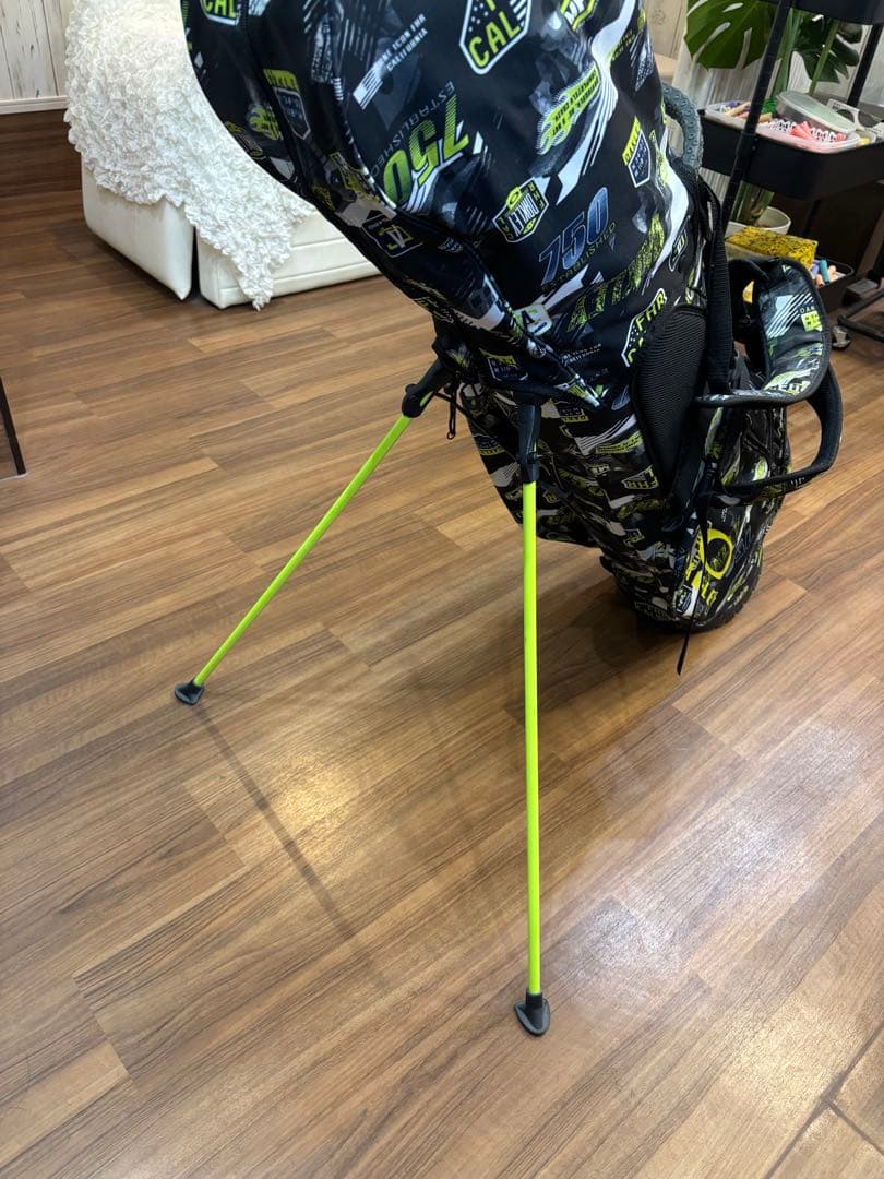 Oakley ゴルフバッグ・キャディバッグ 黒/黄　ヘッドカバーセット