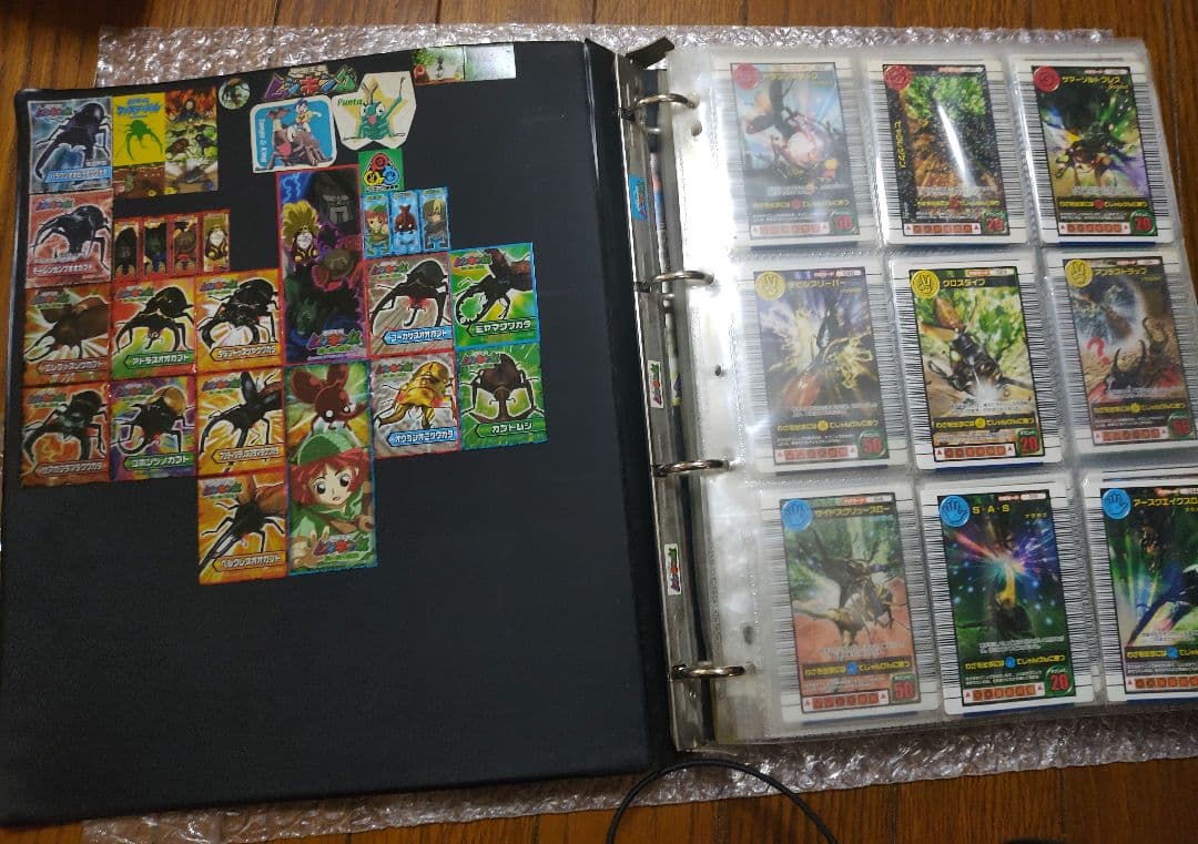 バ*藤様 ムシキング　まとめ売り　約300枚