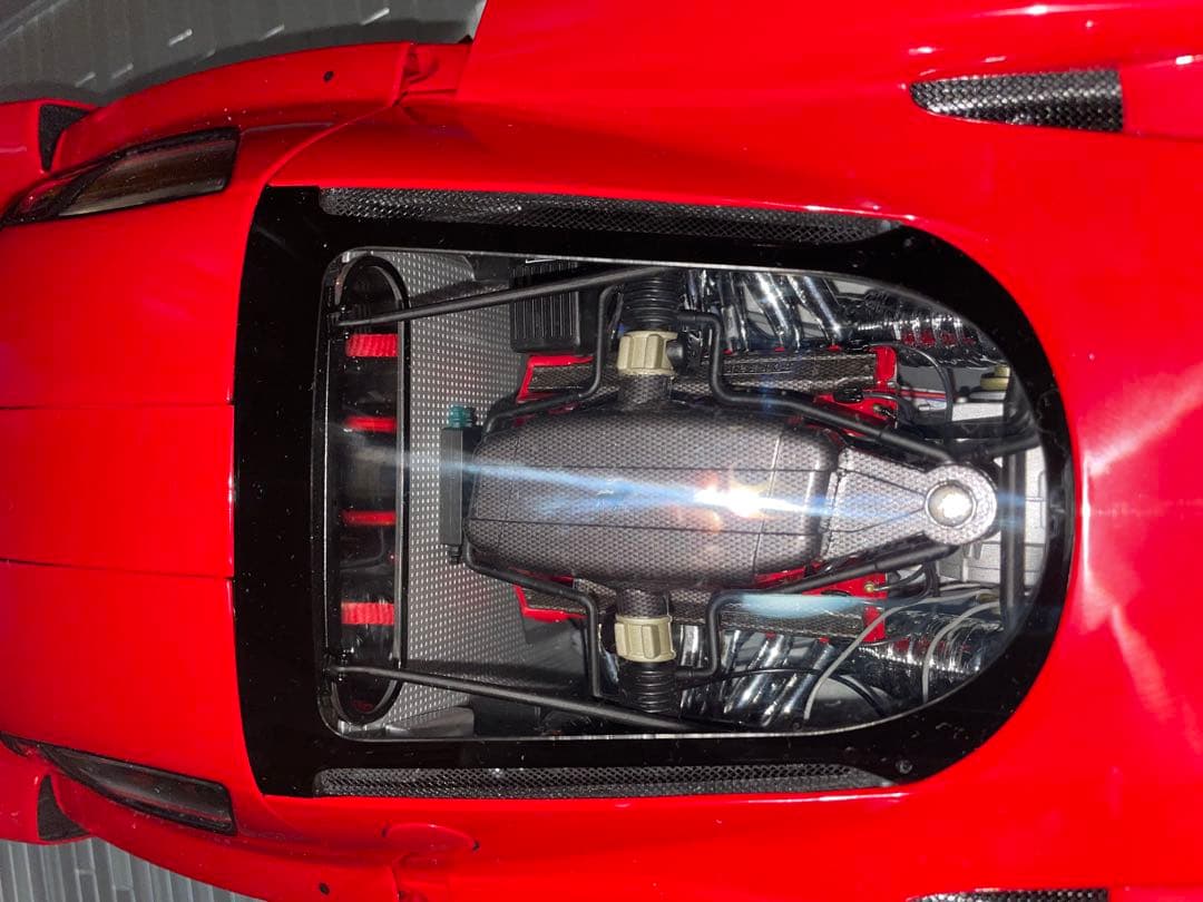 エンツォフェラーリ　ディアゴ 　車両本体のみ（その1）