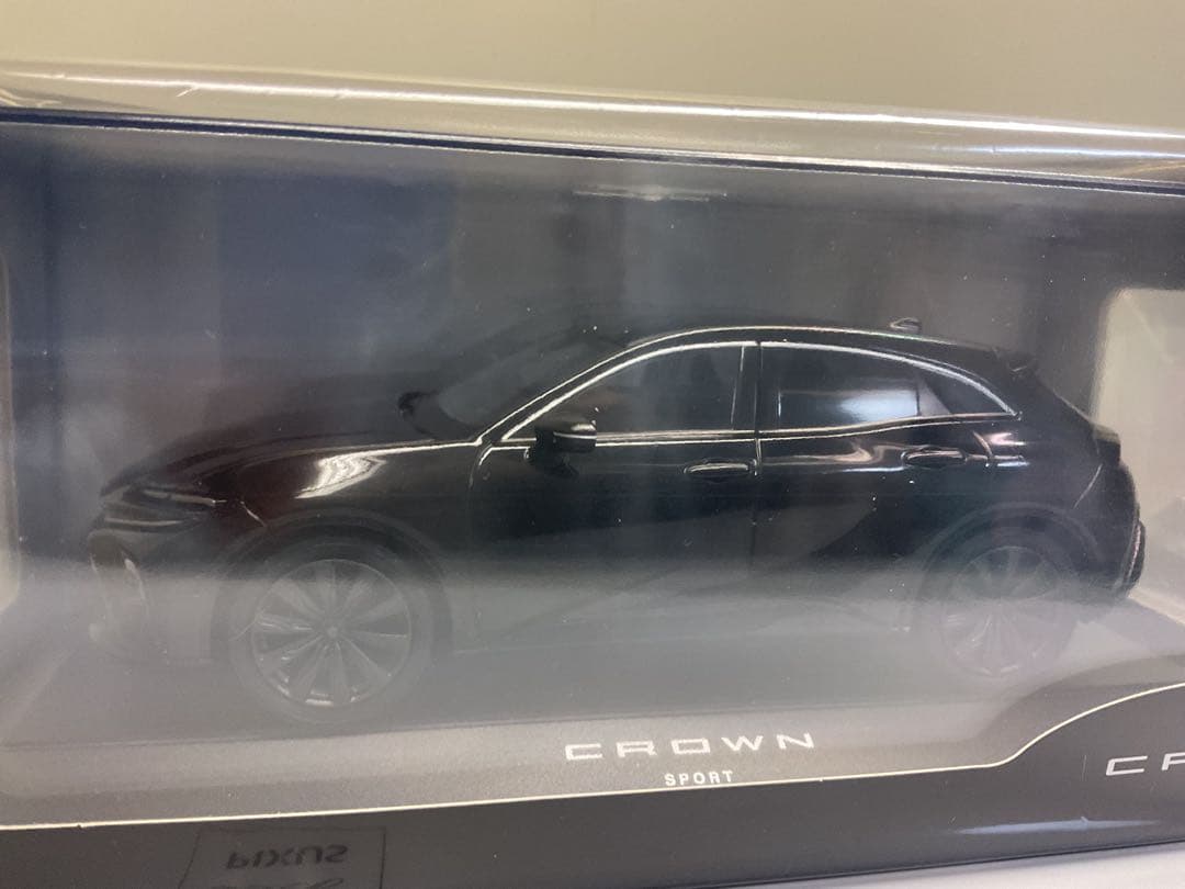 【非売品　未開封】◆クラウンスポーツ◆ブラック　ミニカー