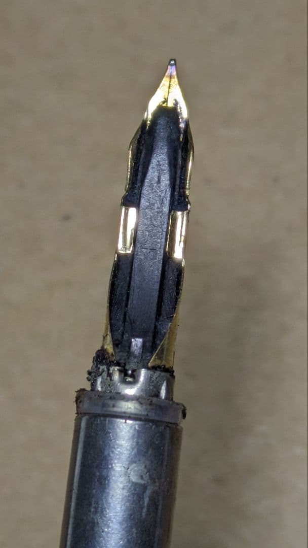 パイロット 初代 キャップレス C-600MW