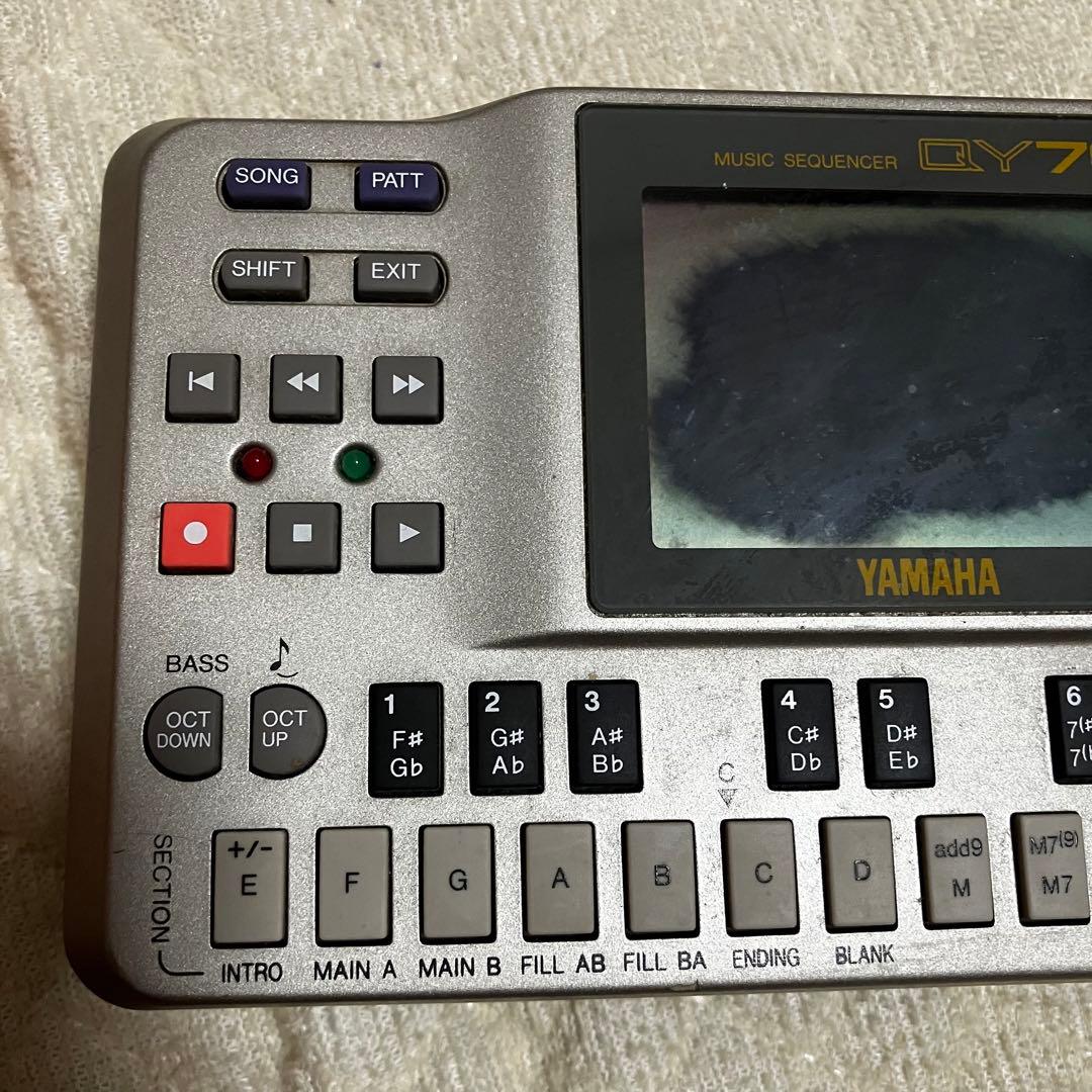 [本体のみ、画面やけあり]YAMAHA ヤマハ　QY70 音源モジュール