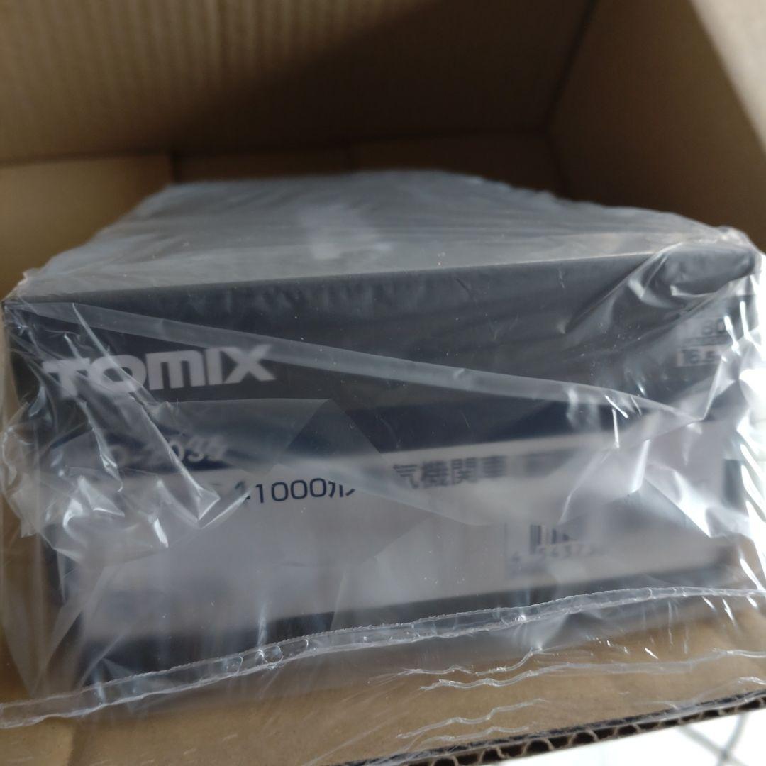 TOMIX HOゲージEF64-1000型電気機関車