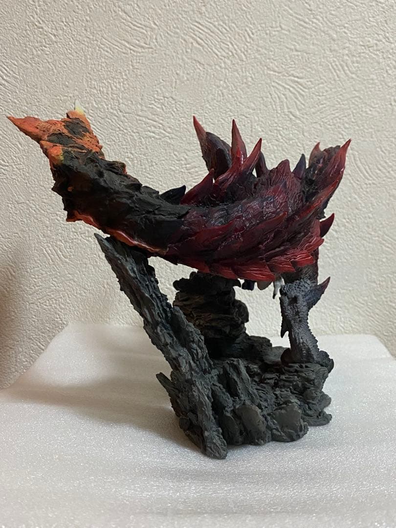 モンハン　カプコンフィギュアビルダー　クリエイターズモデル　燼滅刃ディノバルド
