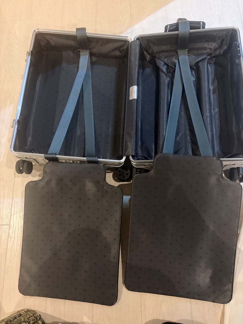 rimowa スーツケース　機内持ち込み可能