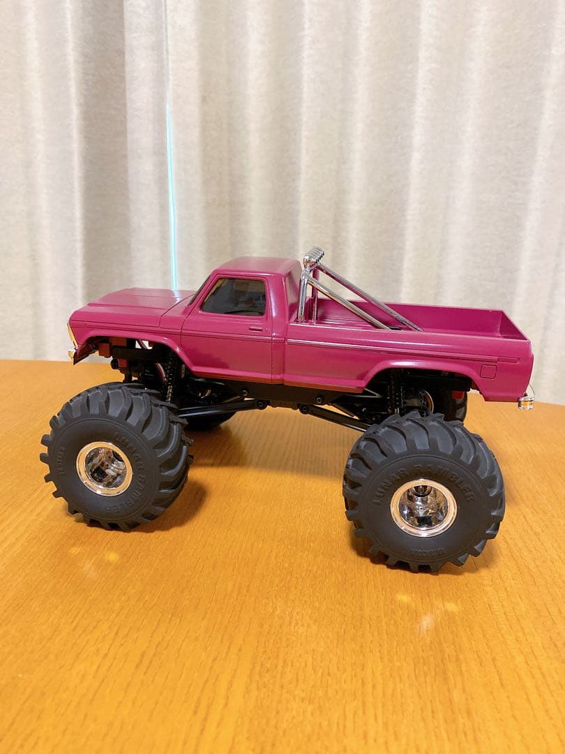 美品　FMS ラジコン　モンスタートラック 1/24 スマッシャー fcx24