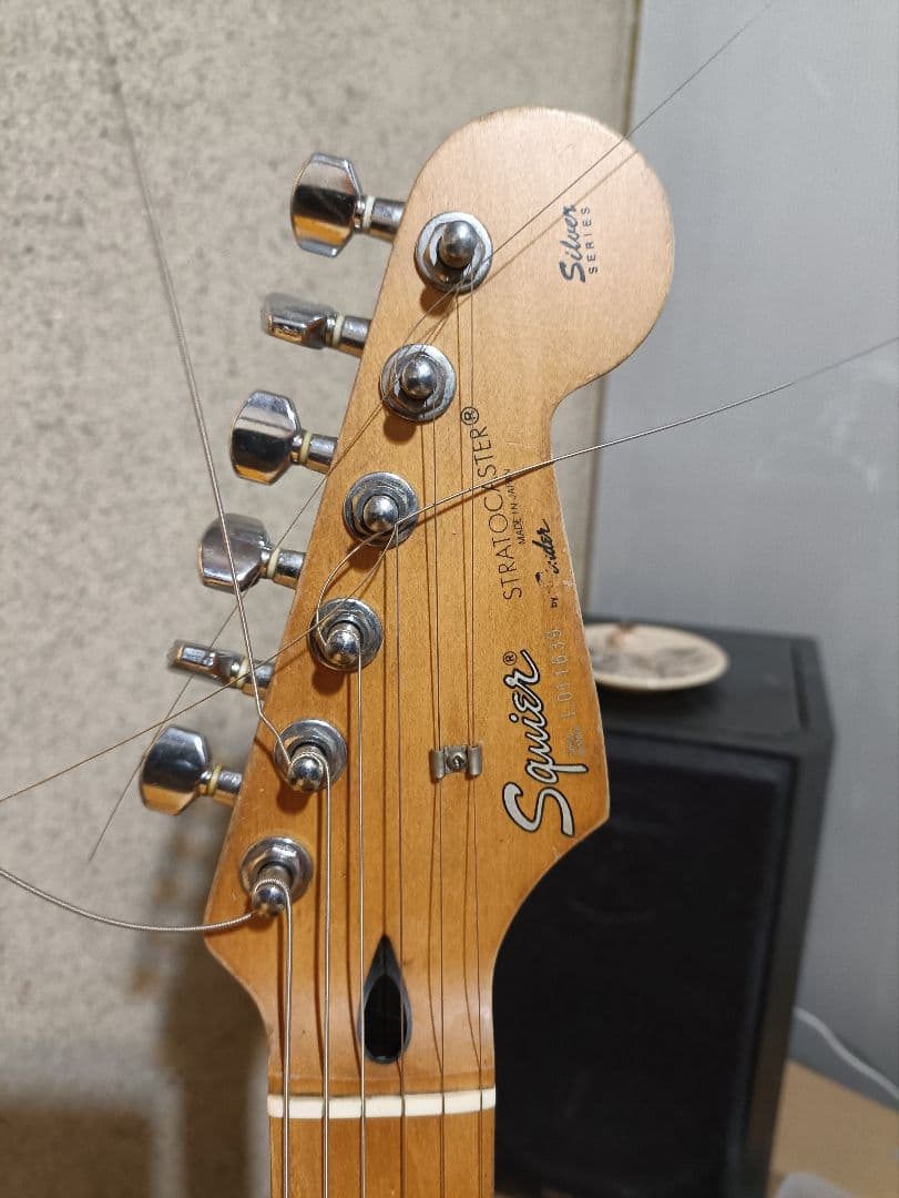 フジゲン製Squier ストラトキャスター Lシリアル1991−92年