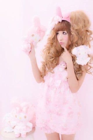 新品未使用マイメロ桜咲姫奈スイートラブリーぬいぐるみポシェットおめかしロリータ姫