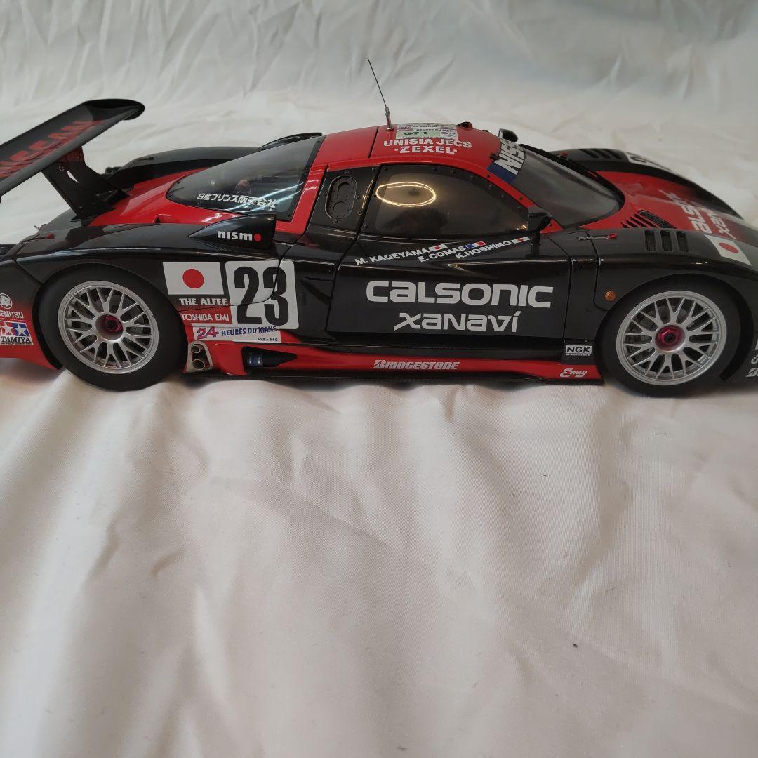 1/18 オートアート 日産　R390 箱なし　難あり