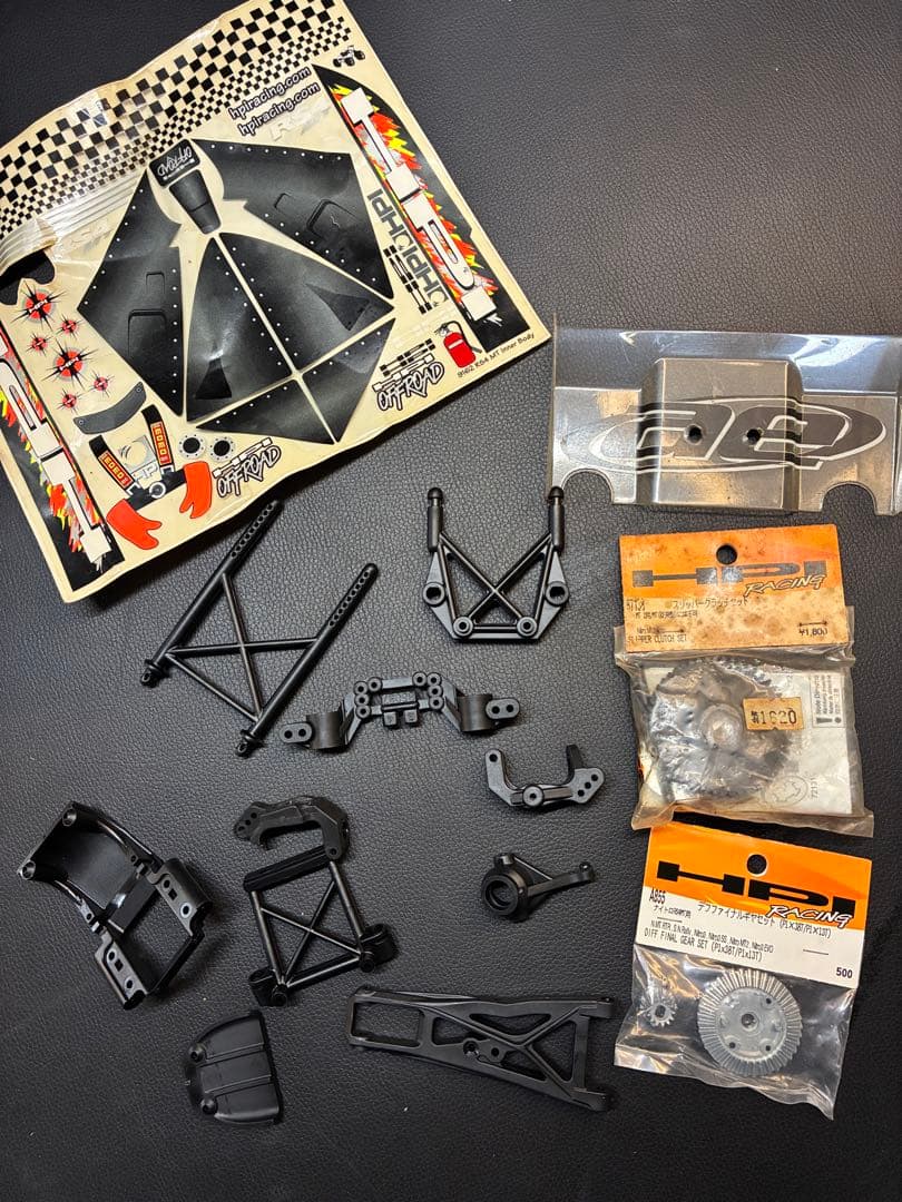 HPI 1/8 エンジンRCカー 不動車 部品取り車両 ジャンク車両 ビンテージ