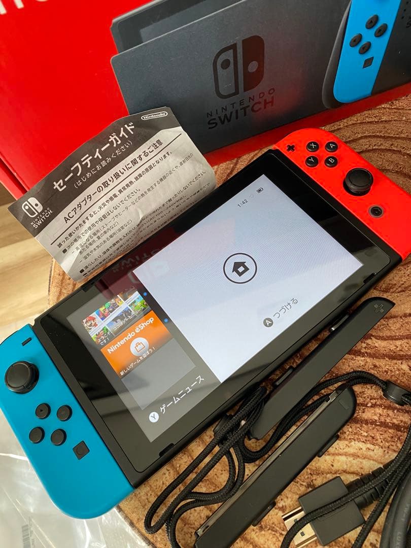 Nintendo Switch ニンテンドースイッチ本体　ネオン