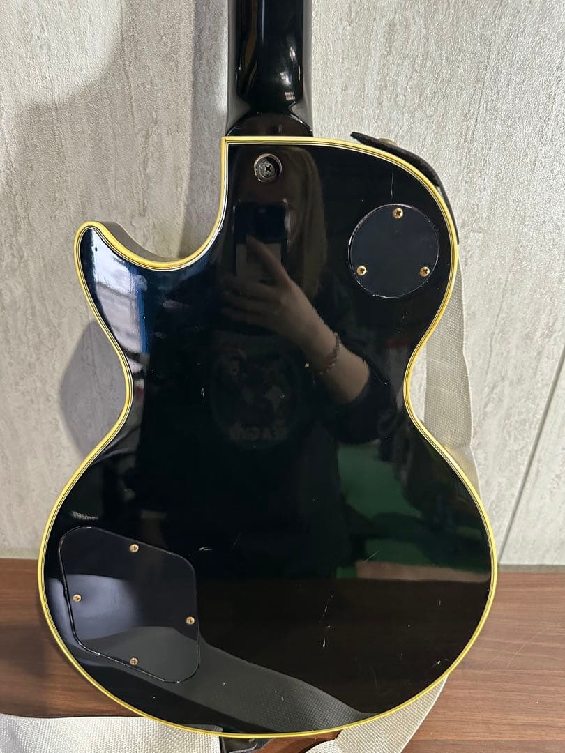 Epiphone LesPaul custom Model GIBSON ギター