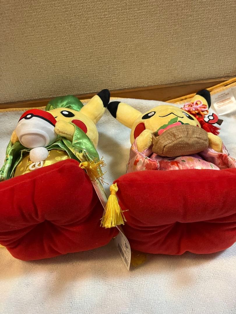 ポケモンセンター　キョウト　はんなりお茶会ごっこピカチュウ　ぬいぐるみマスコット