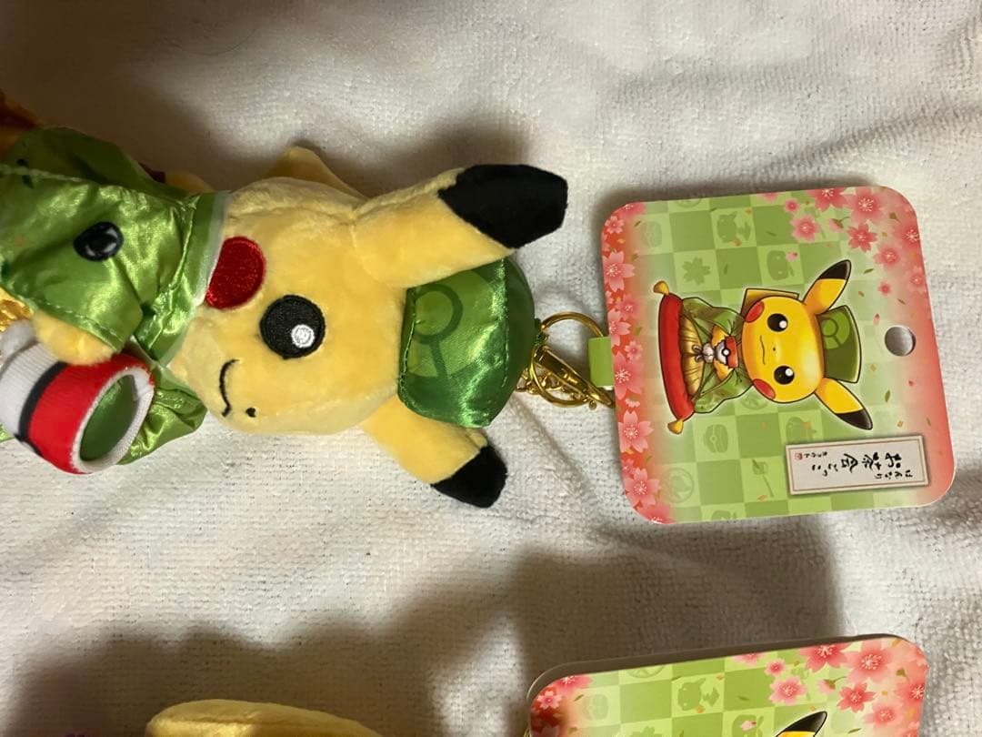 ポケモンセンター　キョウト　はんなりお茶会ごっこピカチュウ　ぬいぐるみマスコット