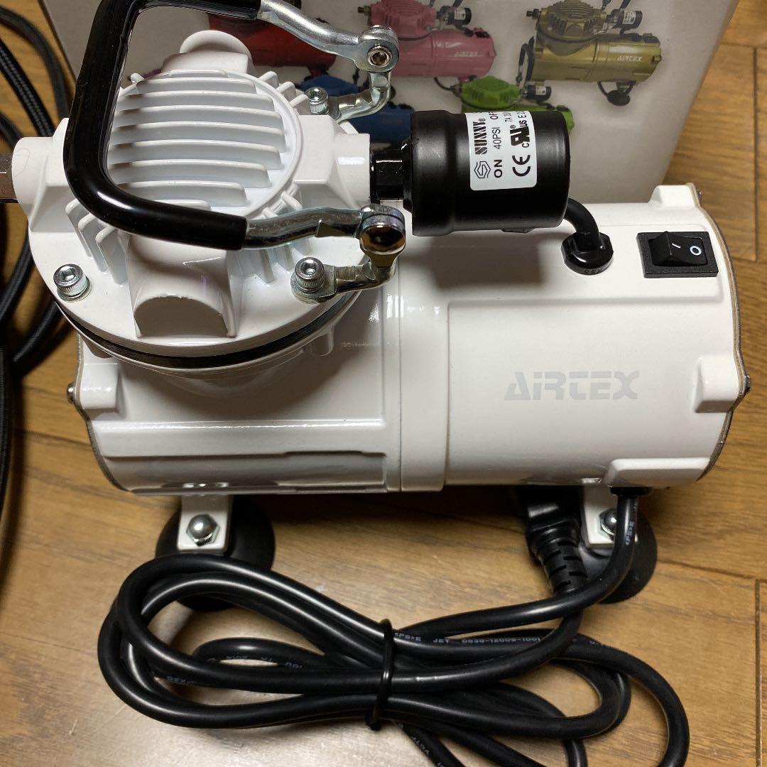 エアーパワーコンプレッサー、エアレギュレーター、エアブラシ、スタンドセット売り‼️