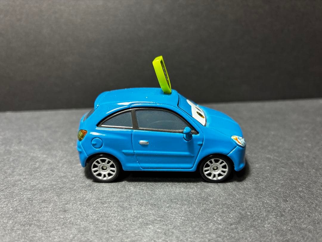 T*o様 Bob Motor カーズ　ミニカー