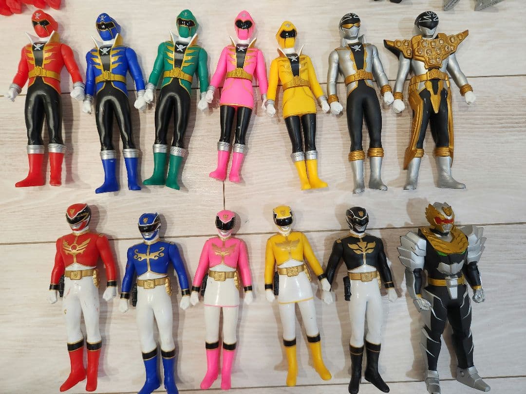 戦隊ヒーロー　ソフビ　フィギュアコレクション　60体　まとめ売り　コンプリート