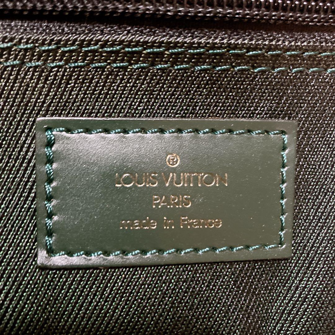 LOUIS VUITTON ポルタブル ジベシエール ガーメントケース タイガ