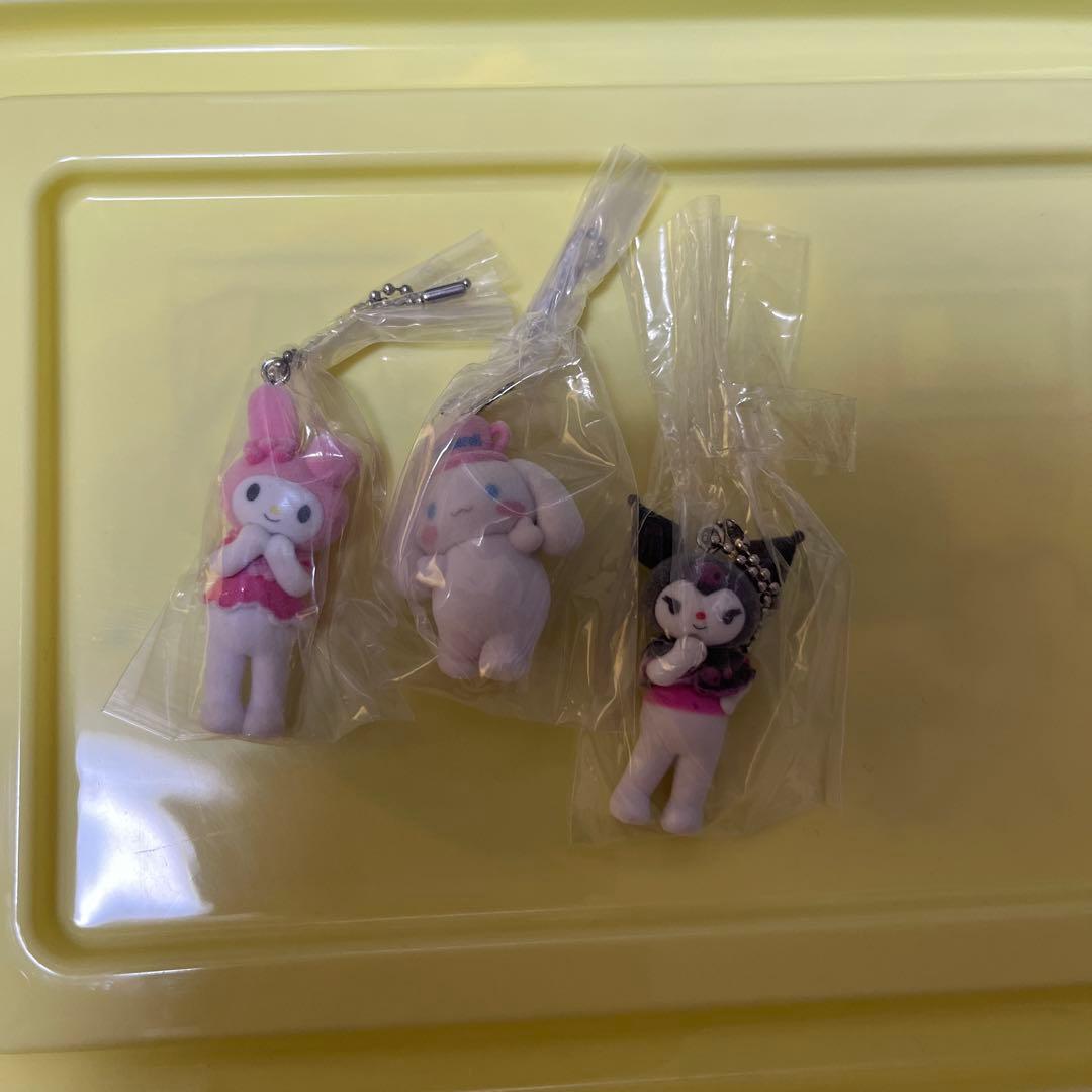 サンリオキャラクターズ　パッケージチャーム＆チョコボーロ