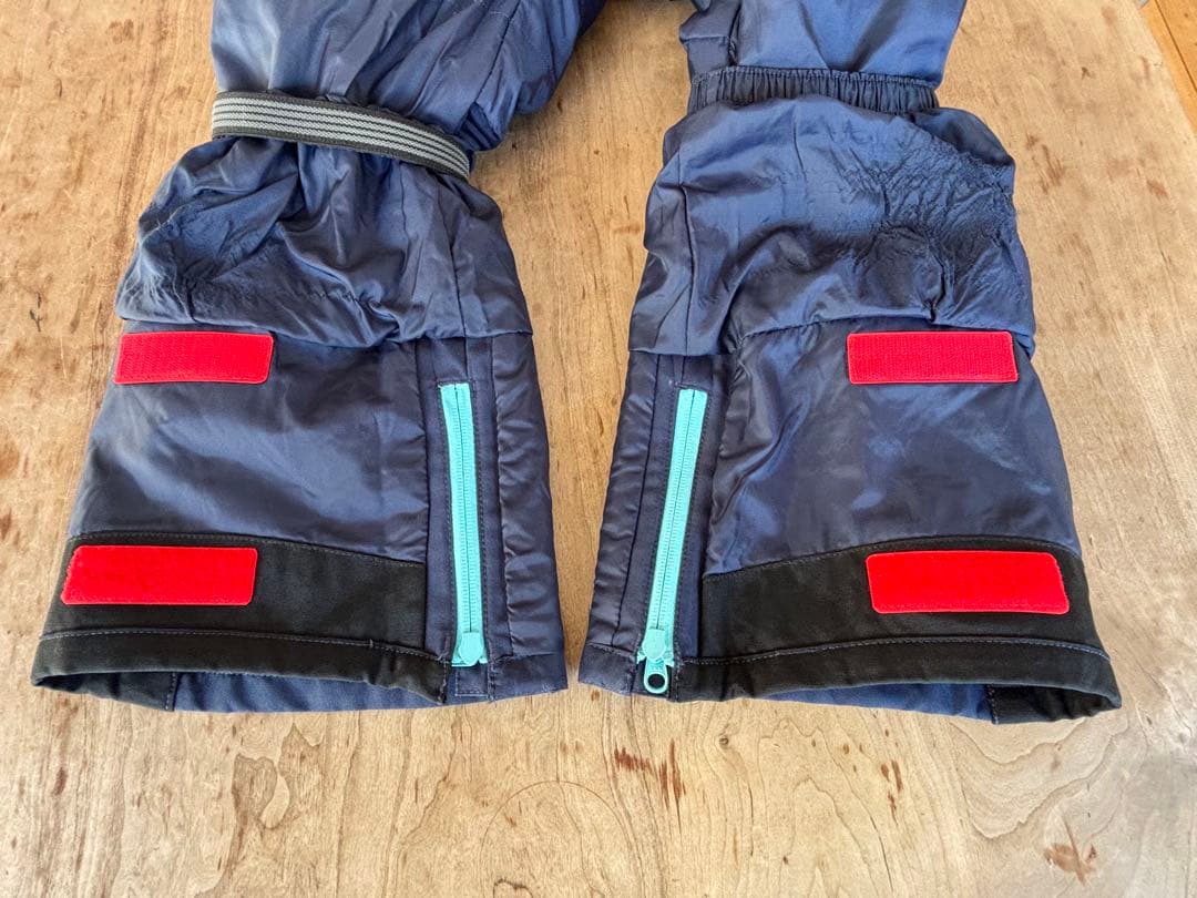 Burton GORE TEX スノーボード パンツ 子供　140〜147 M