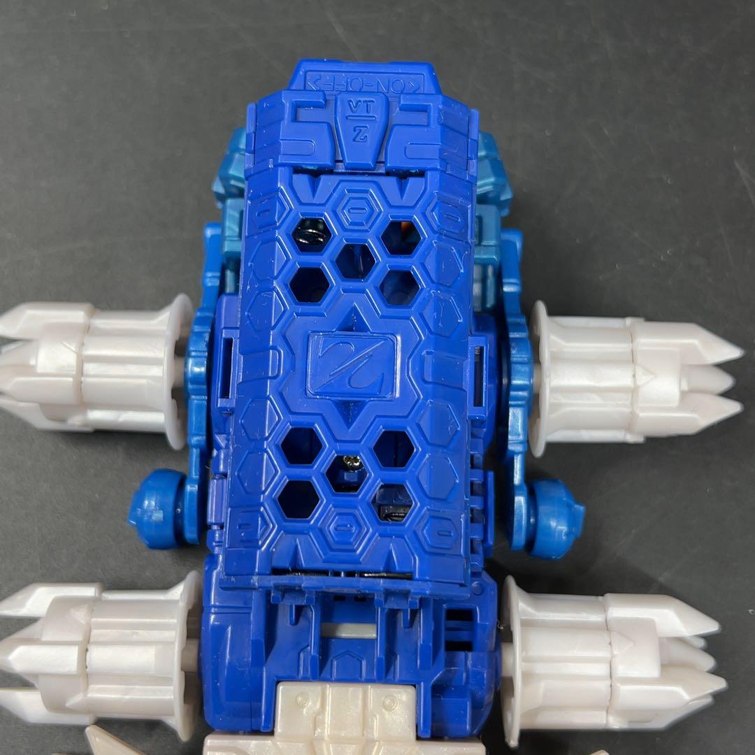 【動作品】クラッシュギア マッハヴィクトリー キングカイザー 当時物 2台