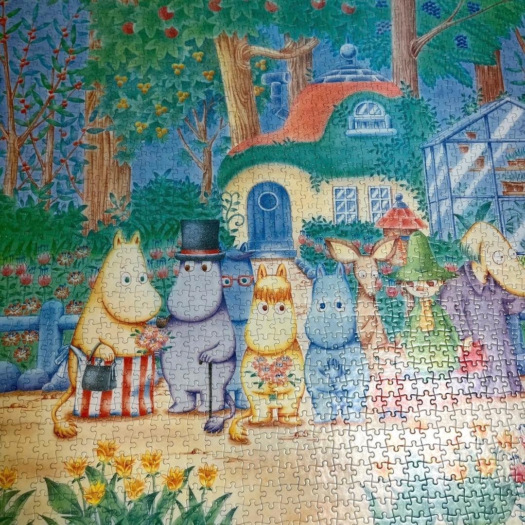 ジグソーパズル　ムーミン ヘムレンさんの庭　2000ピース[完成品]