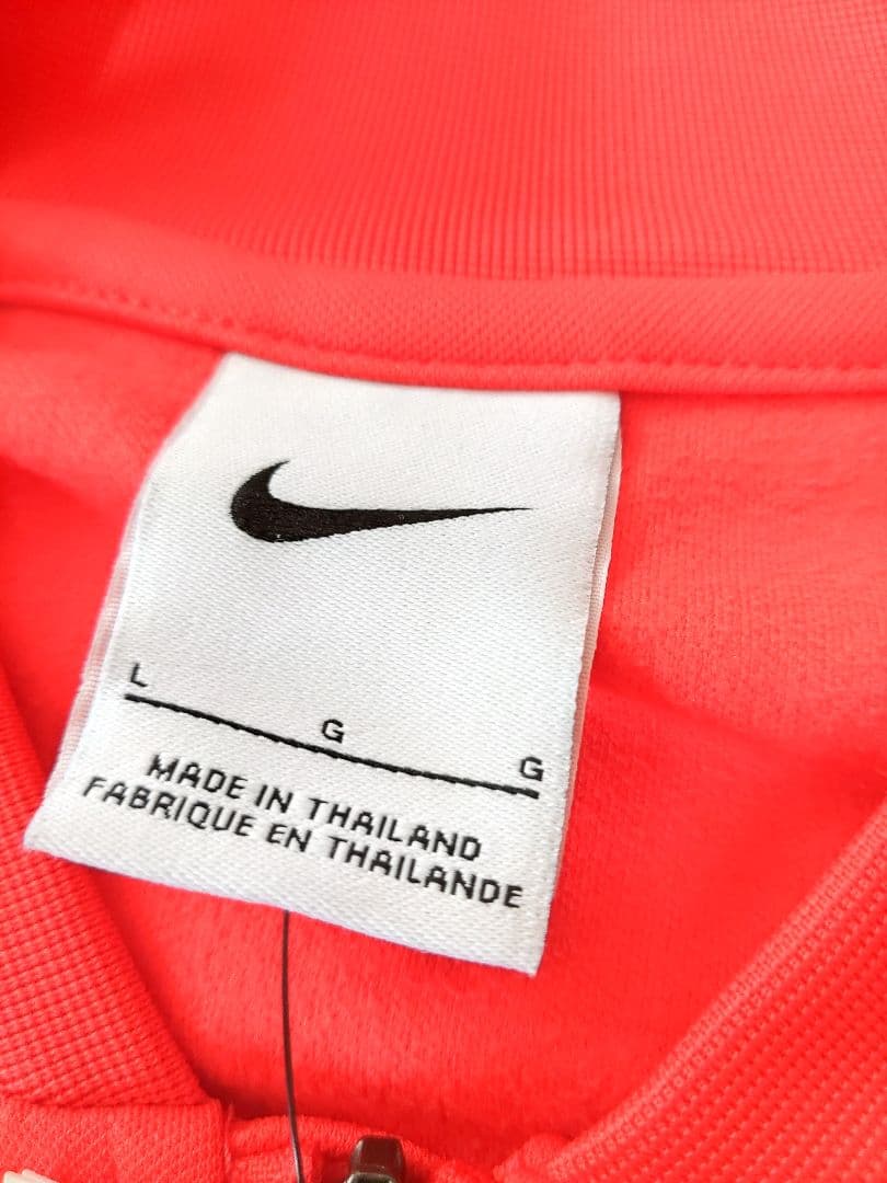 リバプールFC Nike フルジップジャケット新品タグ付き