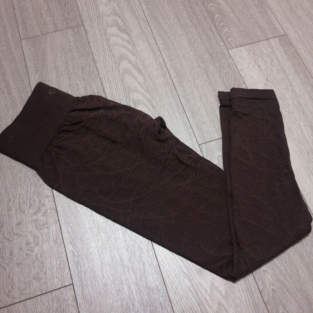 SUKALA ヨガウェアセット mサイズ　ブラウン