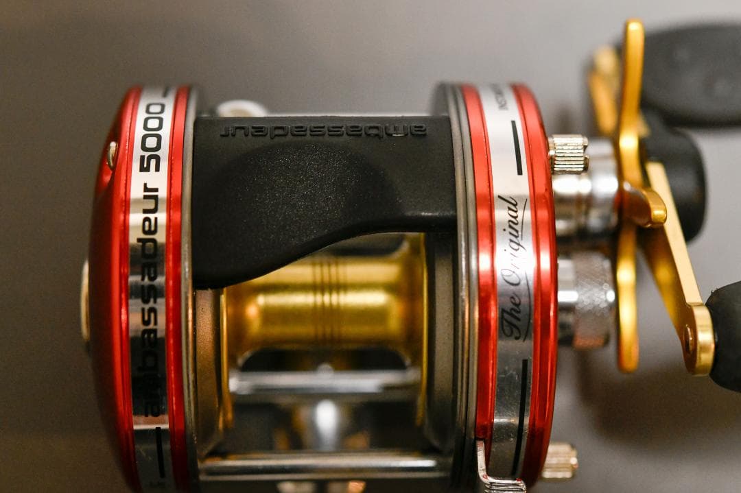 1点限り『未使用』【アブ アンバサダー 5000】レッド ゴールドパーツ