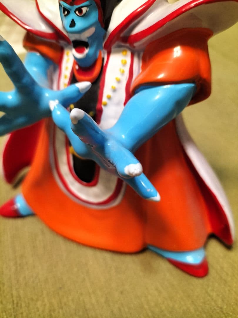 ドラゴンクエスト　ゾーマ　陶器人形