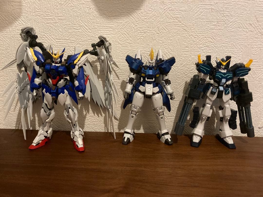 MG ガンプラ　セット