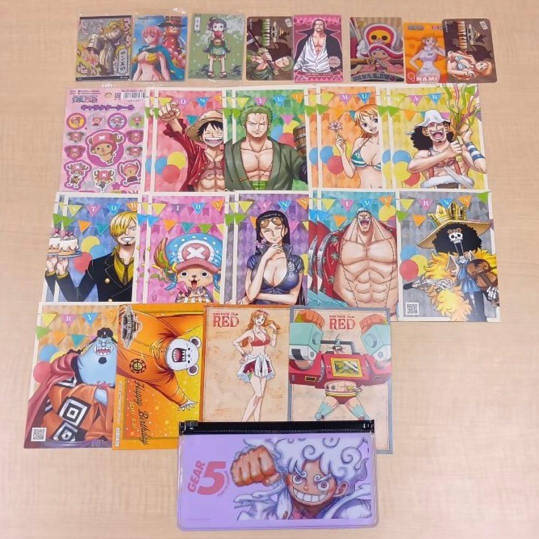 ❶ワンピース 紙類 ステッカー 輩缶バッジ マスコットなど まとめ売り