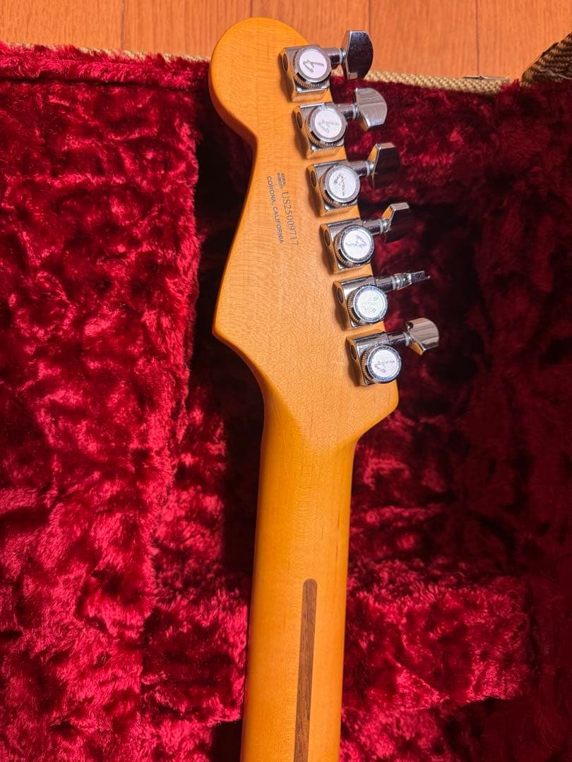 ギター Fender American Ultra Luxe Vintage '50s