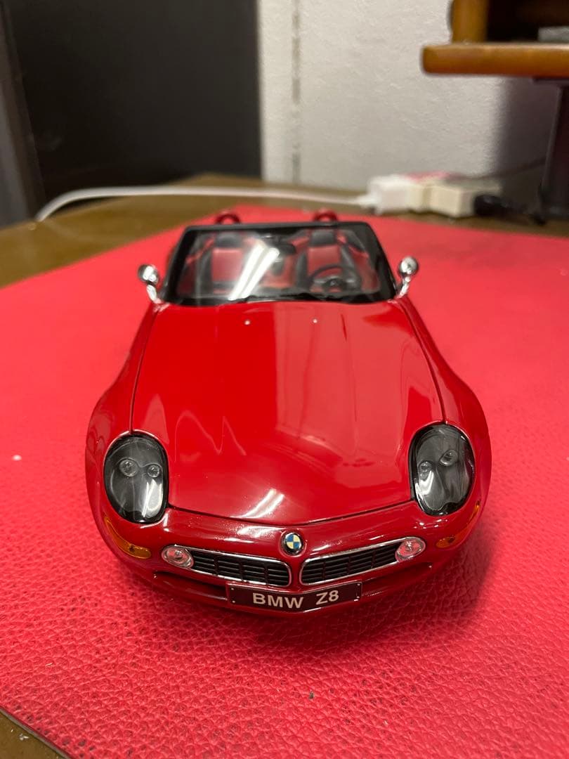 京商　 Z8 レッド