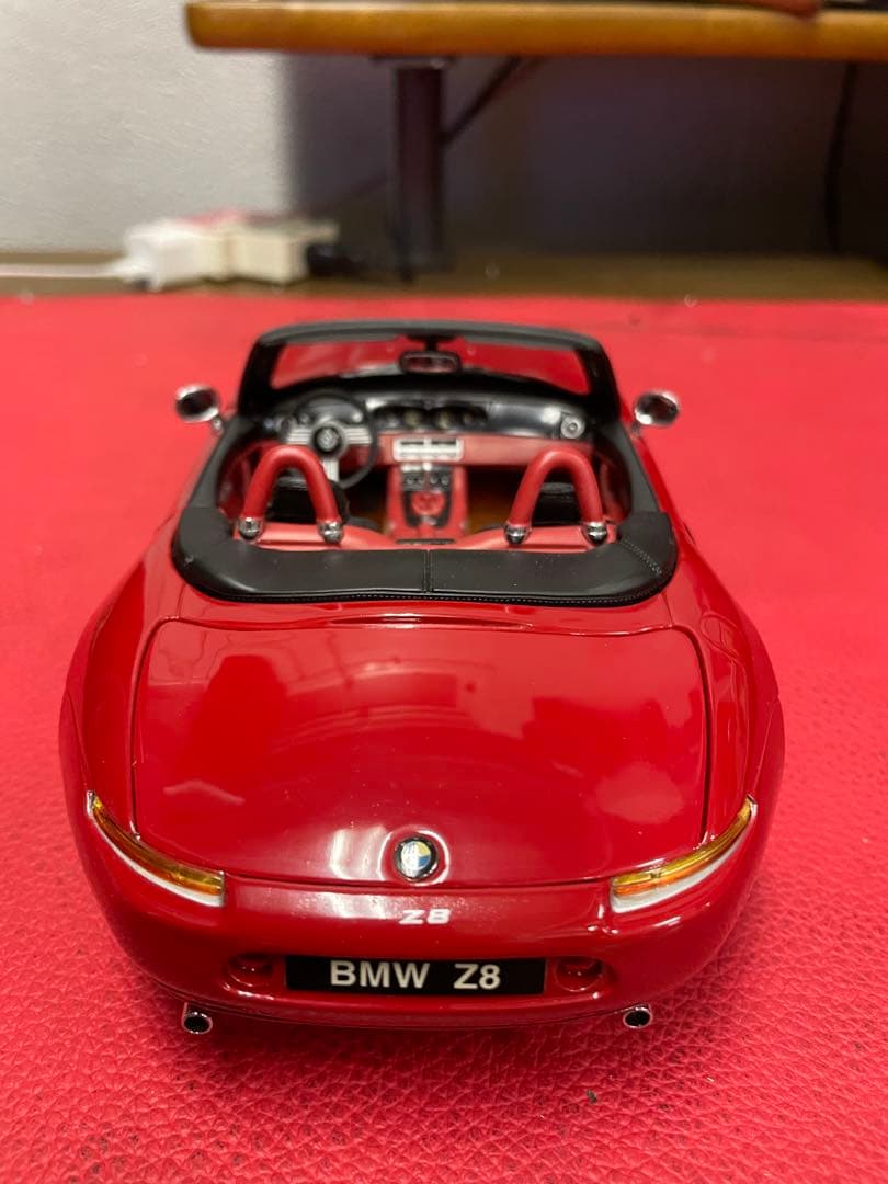 京商　 Z8 レッド