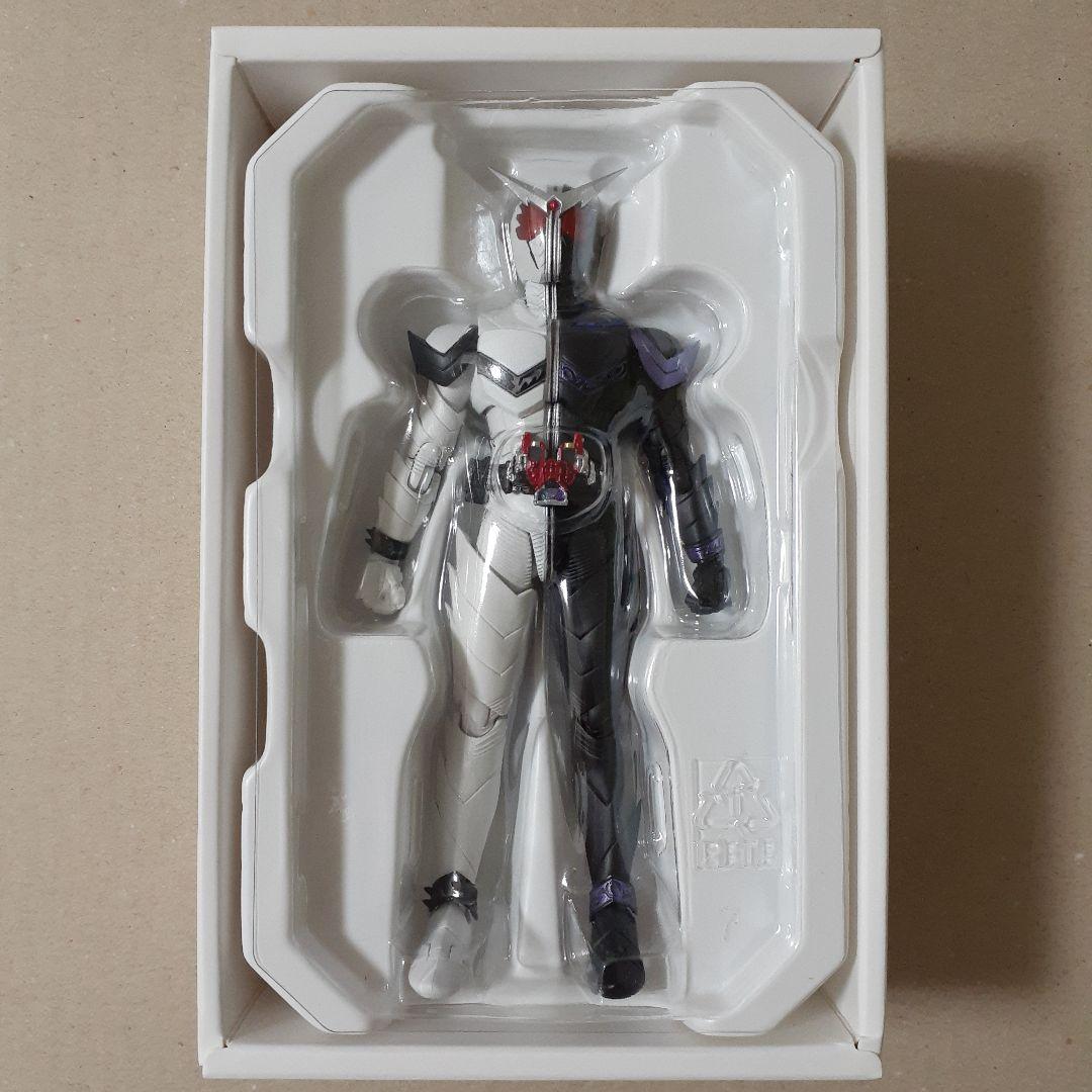 S.H.Figuarts 真骨彫製法 仮面ライダーW ファングジョーカー風都探偵