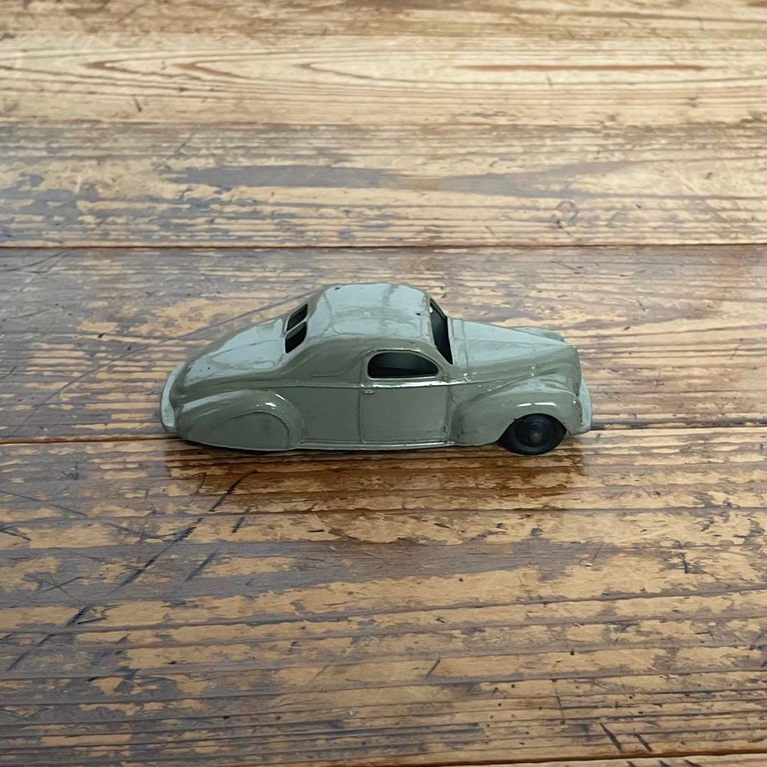 ディンキー　dinky ビンテージ　ミニカー　ディンキートイズ　フォード アメ車