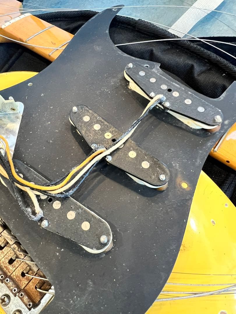 Fender USA American Vintage 57 ストラトキャスター