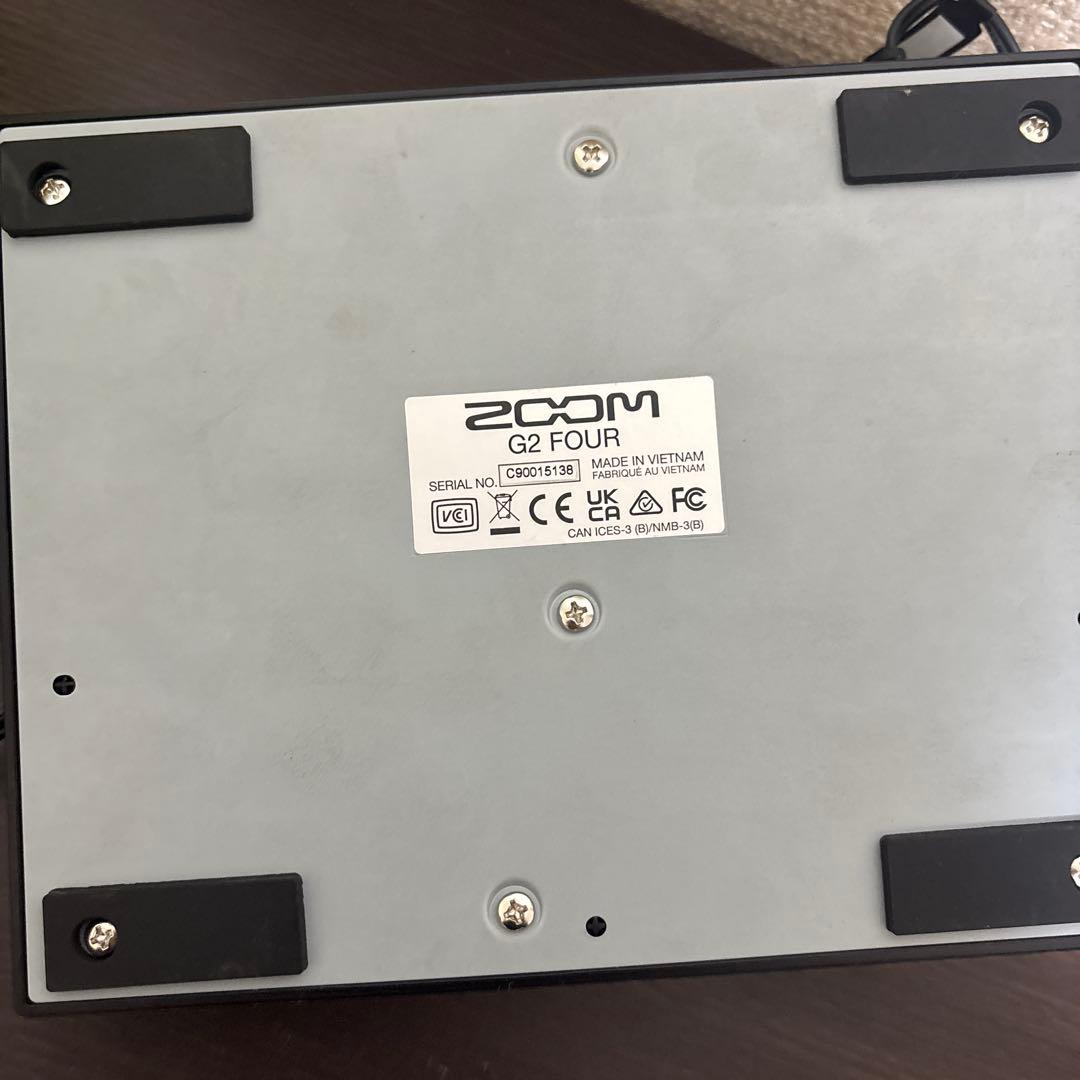 ZOOM G2 FOUR マルチエフェクター
