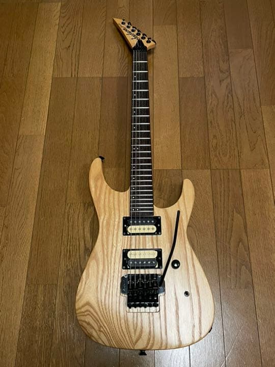 ■希少◻️美品◻️JACKSON custom ディマジオ　ミディアムスケール