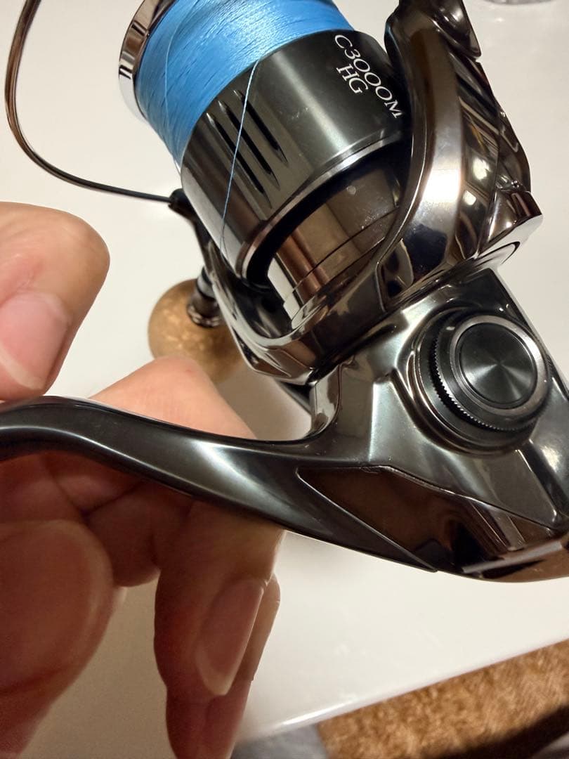 トミー STELLA C3000MHG スピニングリール