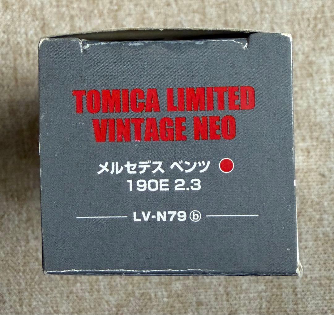 トミカリミテッドヴィンテージ　 LV-N79b ベンツ190E 2.3