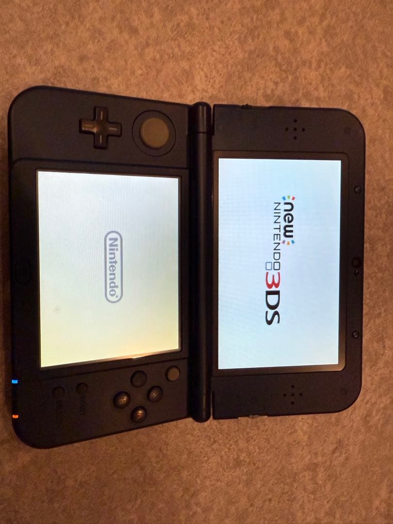 7-060 Newニンテンドー3DS LL メタリックブルー 上IPS
