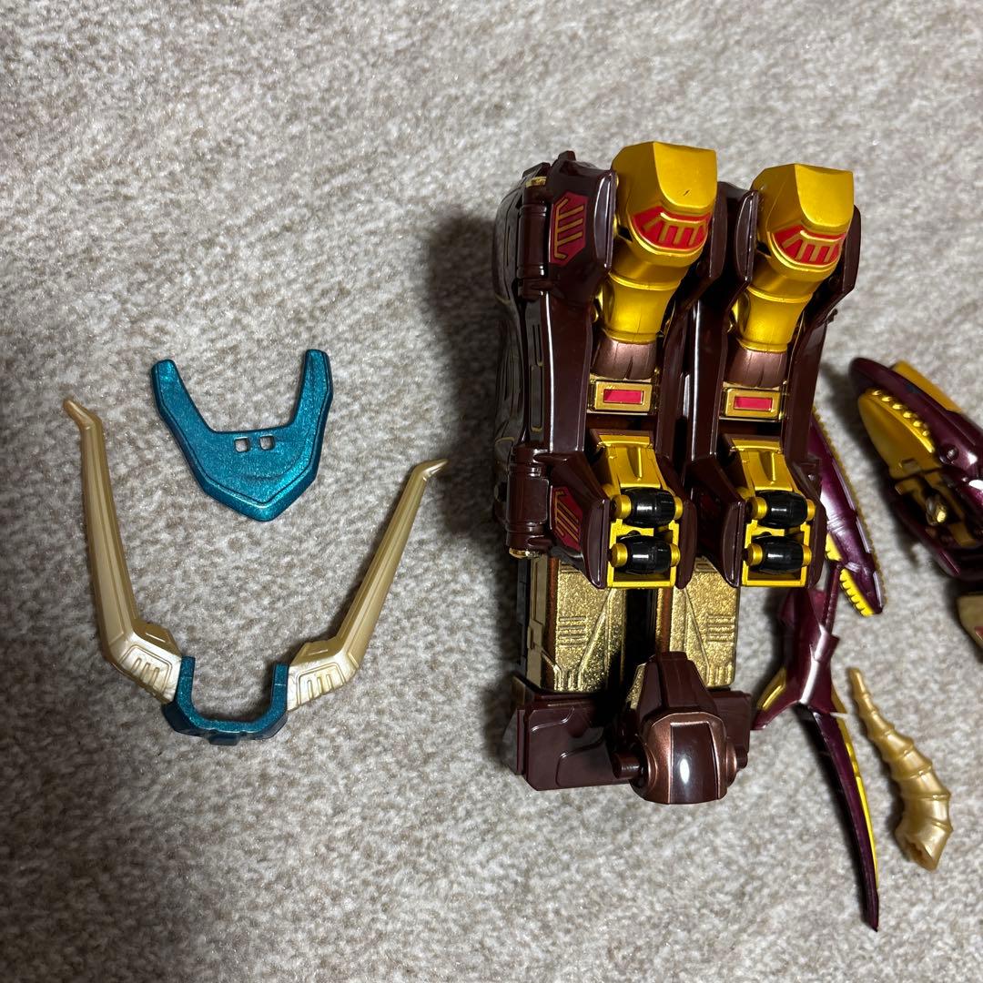 【未使用美品】　百獣合体 DX超合金 ガオゴッド 百獣戦隊ガオレンジャー