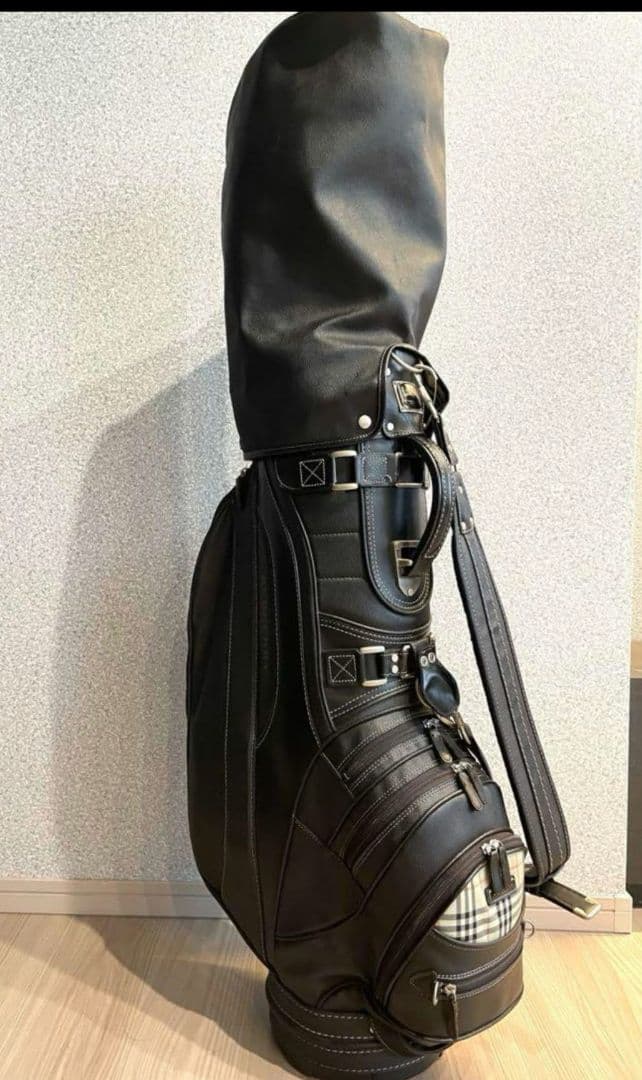 hikaru kotaniBURBERRY ブラックレザー キャディバッグ
