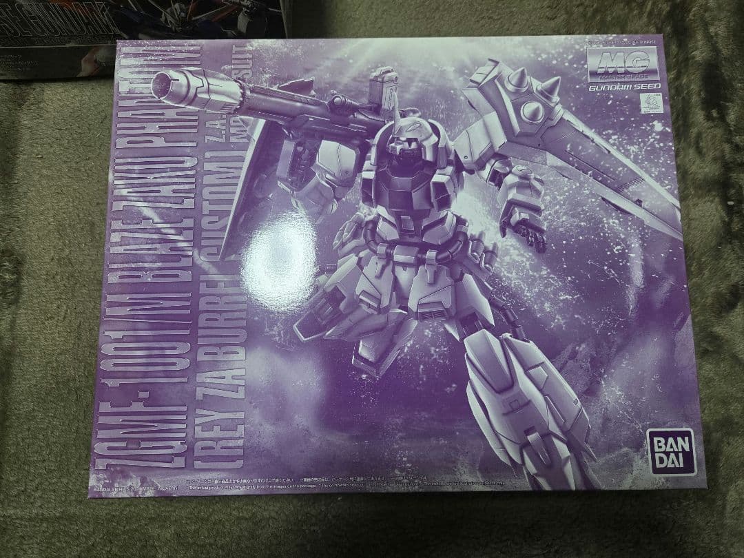 ガンダムSEED DESTINY１/100ミネルバ隊ガンプラ未開封 4点セット